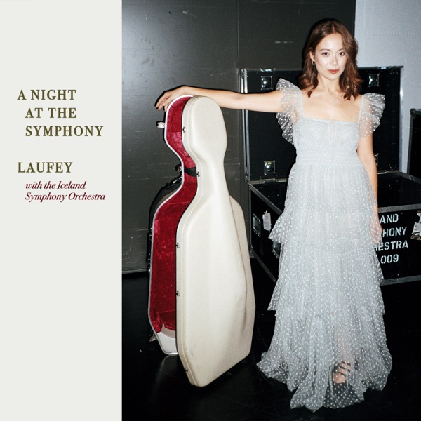 Laufey – A Night At The Symphony (Live at The Symphony)